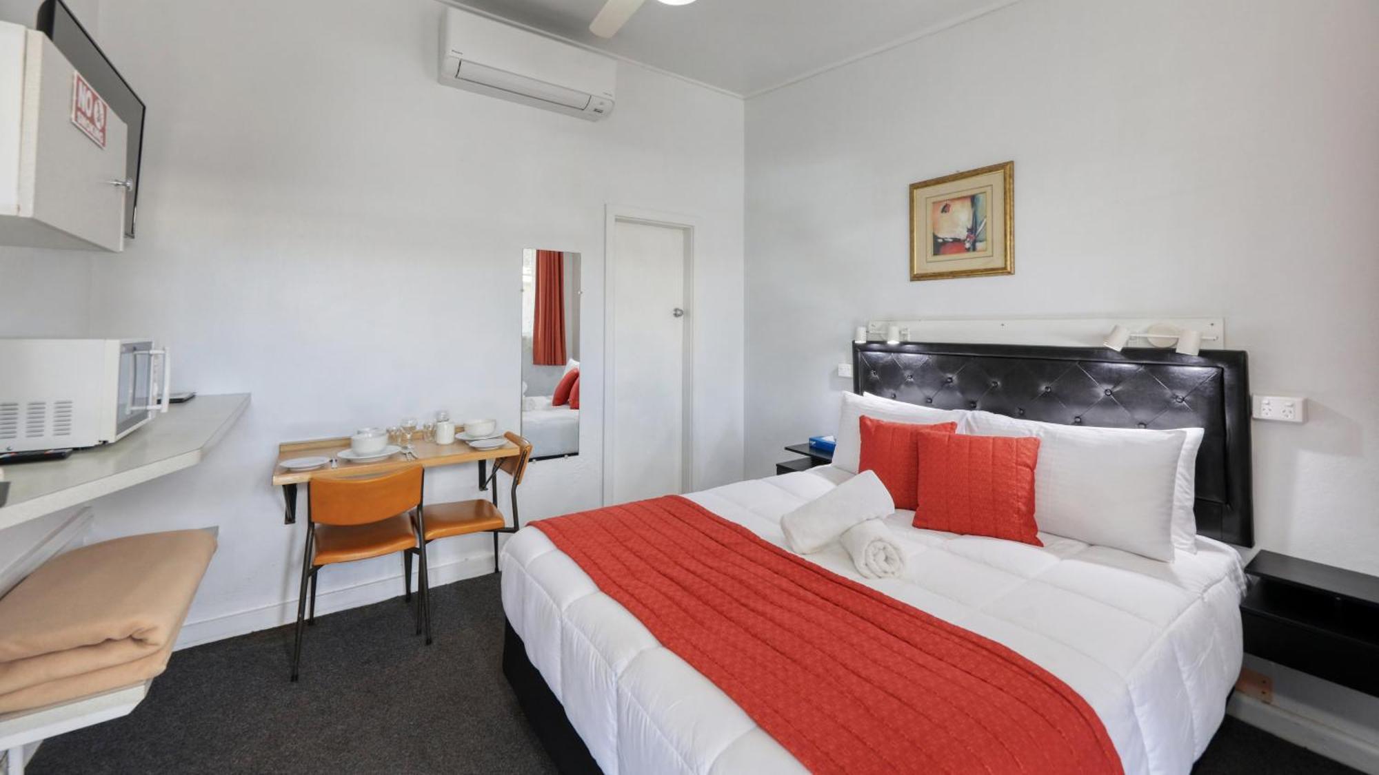 Cbd Gi Motel 格伦因尼斯 外观 照片