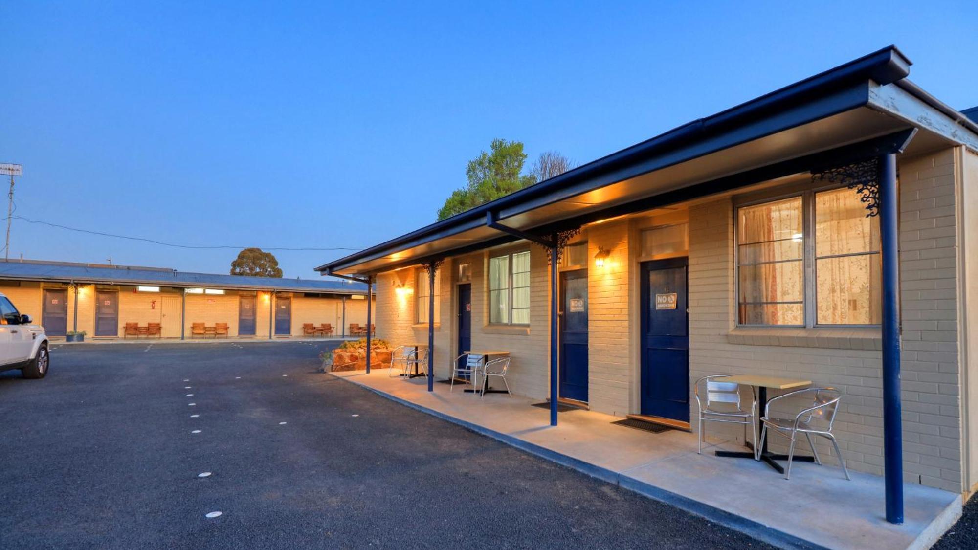 Cbd Gi Motel 格伦因尼斯 外观 照片