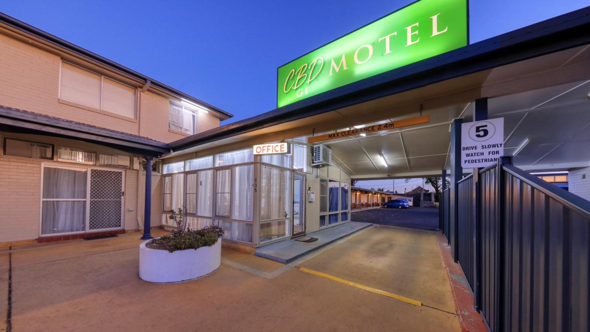 Cbd Gi Motel 格伦因尼斯 外观 照片